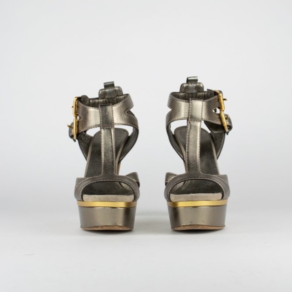 Gucci Metallic Silver Leather Platform Sandals - Picture 2 of 9